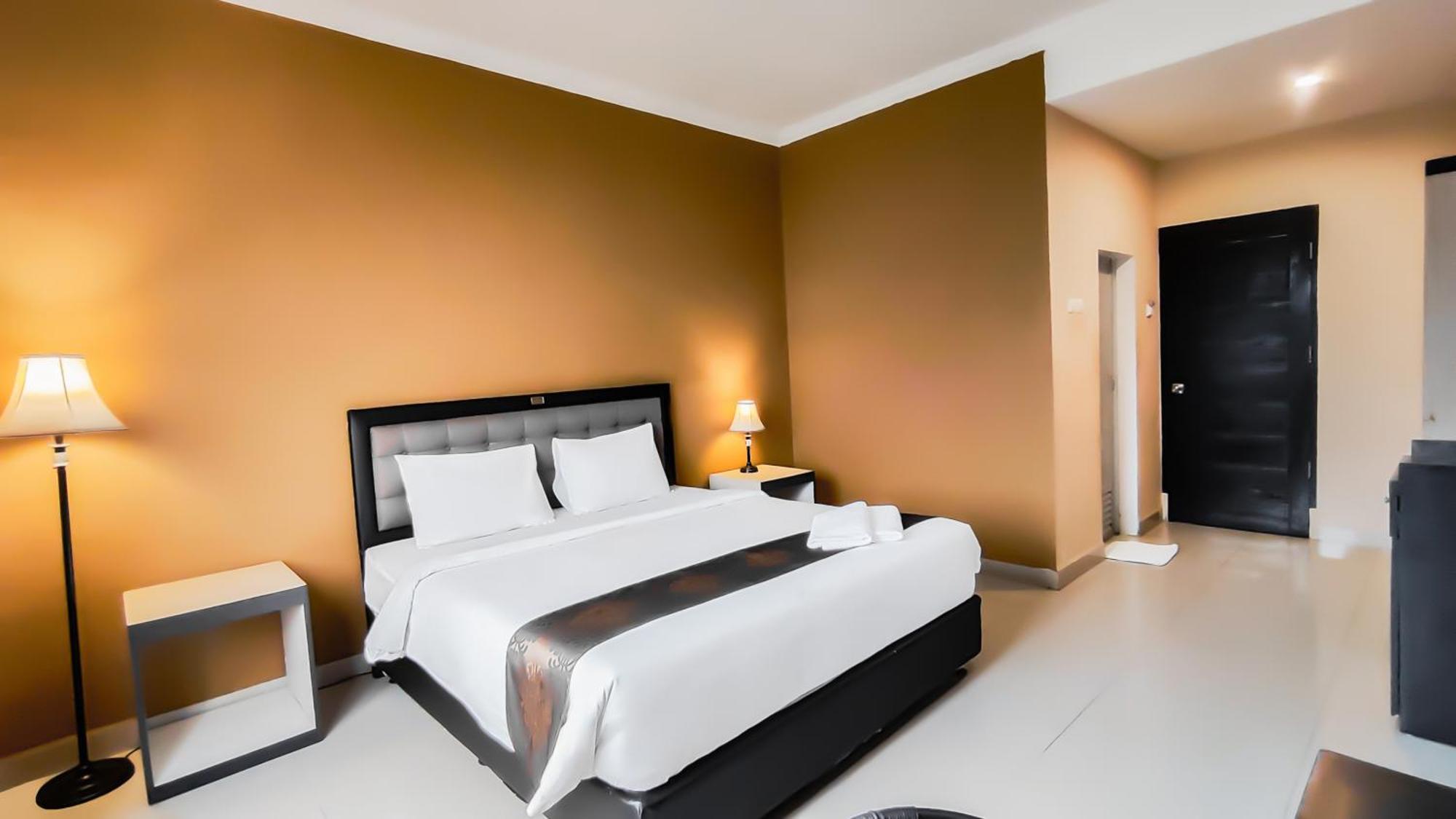 Jts Hotel Sinabono Dış mekan fotoğraf